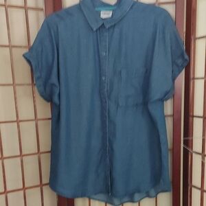 Como RE-Vintage Women's Short Sleeve ECO-Friendly Camp Shirt Soft Denim SZ M